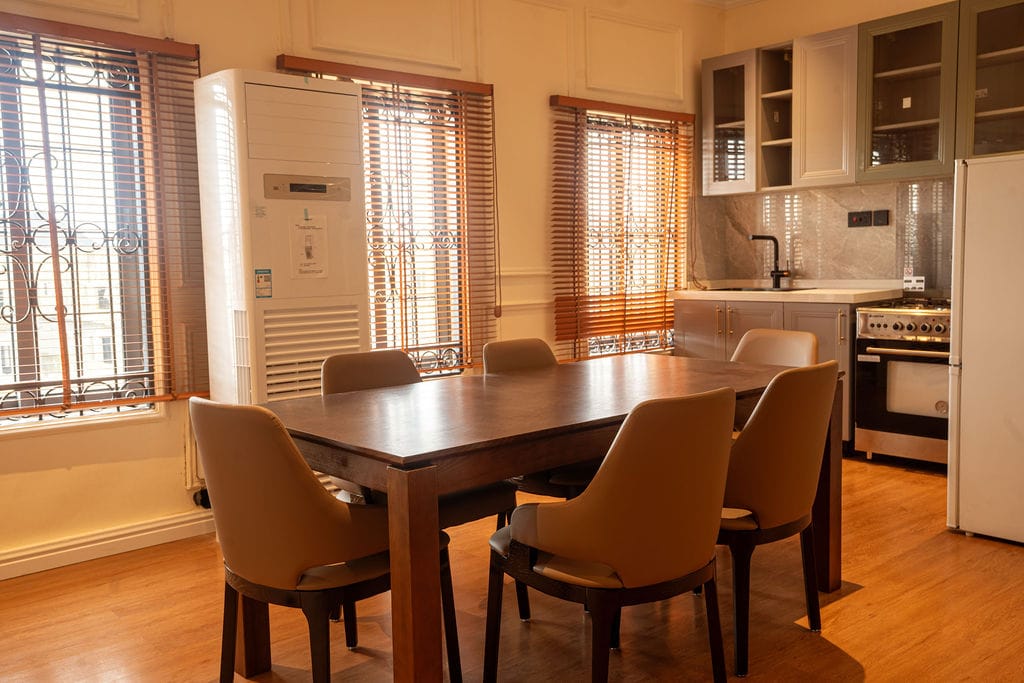 Two-Bedroom Premium Suite — dining